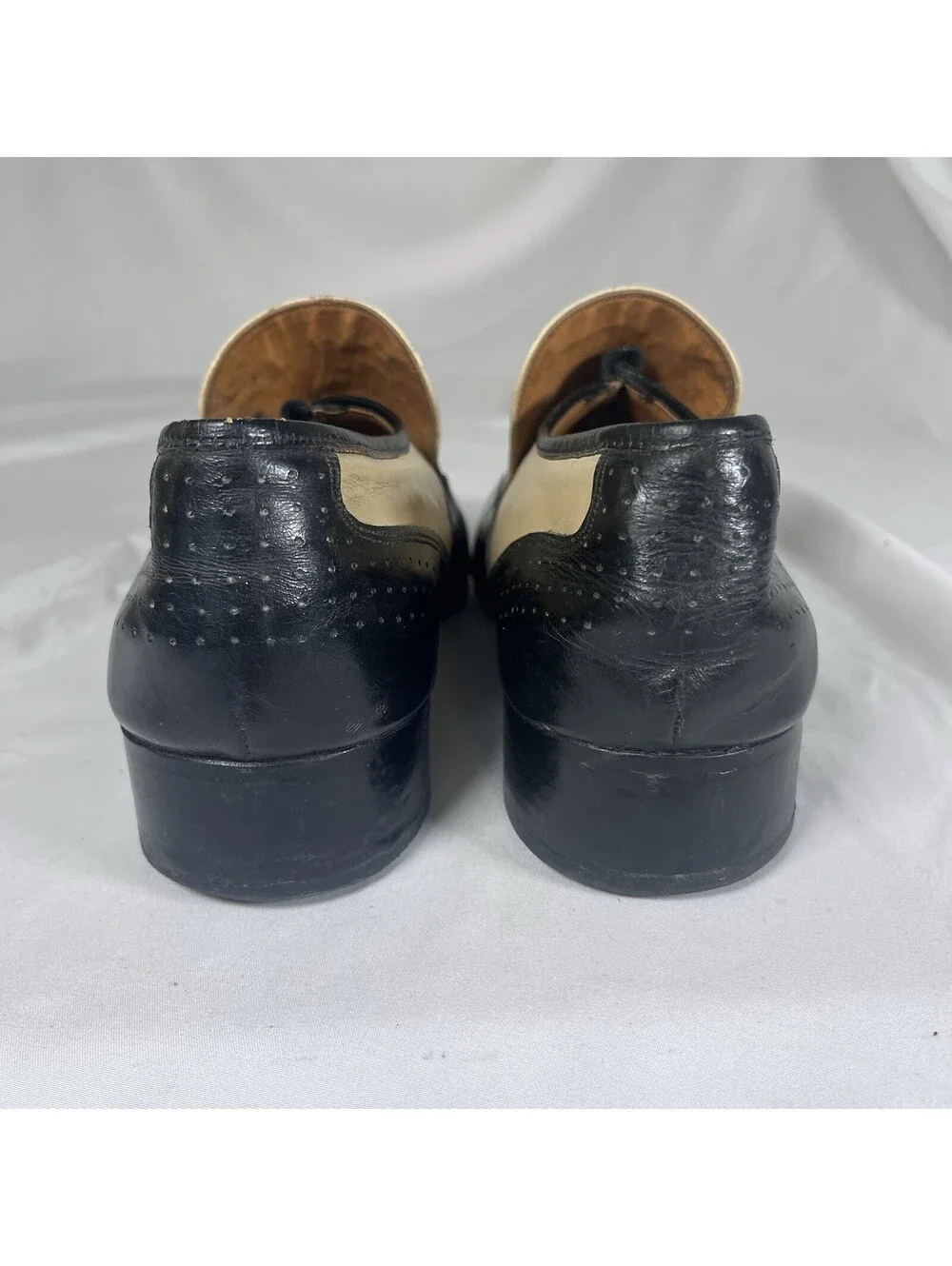 Vintage Two-Tone Black and Cream Leather Tassel Loafers